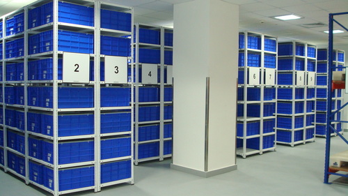 shelving bin storage 068